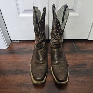 ARIAT women's cowboy boots